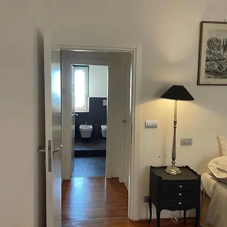 Spacious In With View Apartment