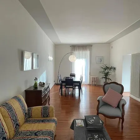 Spacious In With View Apartment Manciano