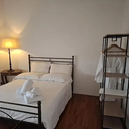 Spacious In With View *