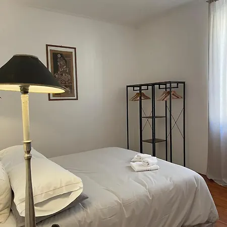 Spacious In With View * מנצ'יאנו